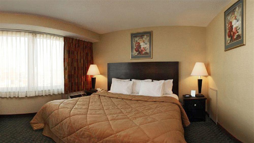 Holiday Inn Express Washington Dc Silver Spring By Ihg Esterno foto