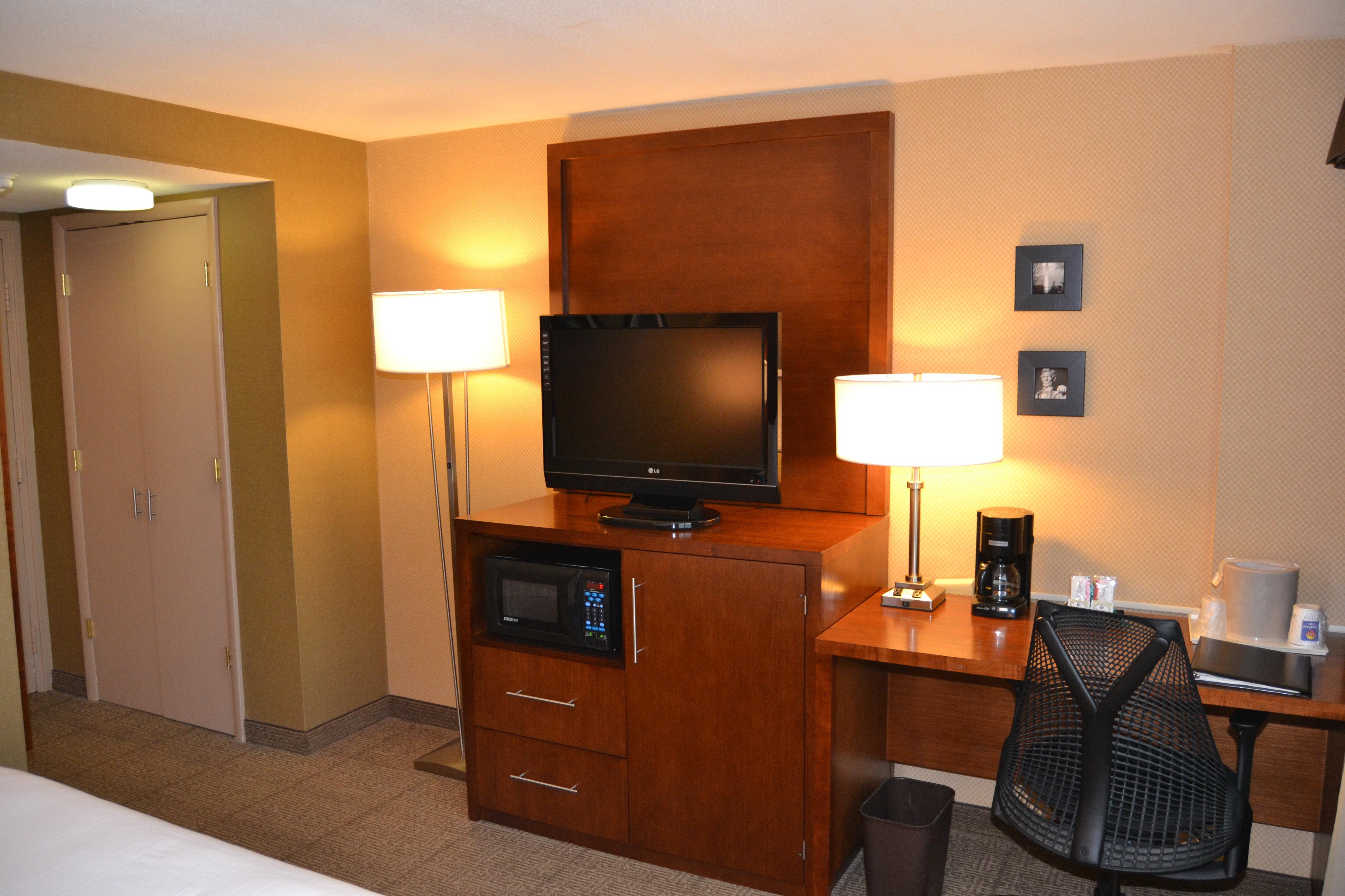 Holiday Inn Express Washington Dc Silver Spring By Ihg Esterno foto