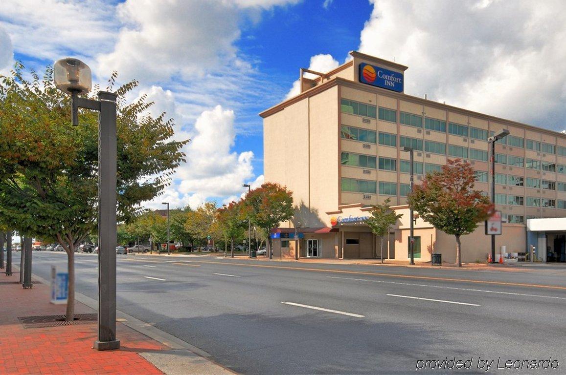 Holiday Inn Express Washington Dc Silver Spring By Ihg Esterno foto