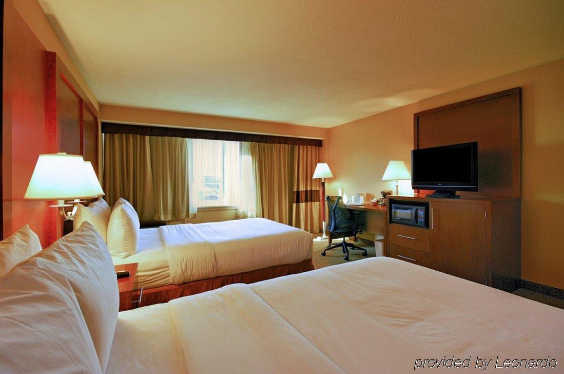 Holiday Inn Express Washington Dc Silver Spring By Ihg Esterno foto