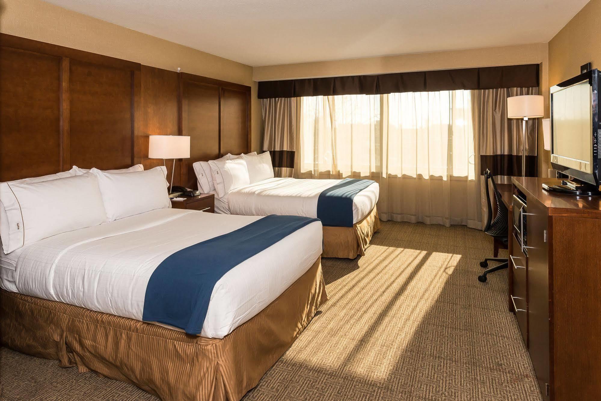 Holiday Inn Express Washington Dc Silver Spring By Ihg Esterno foto